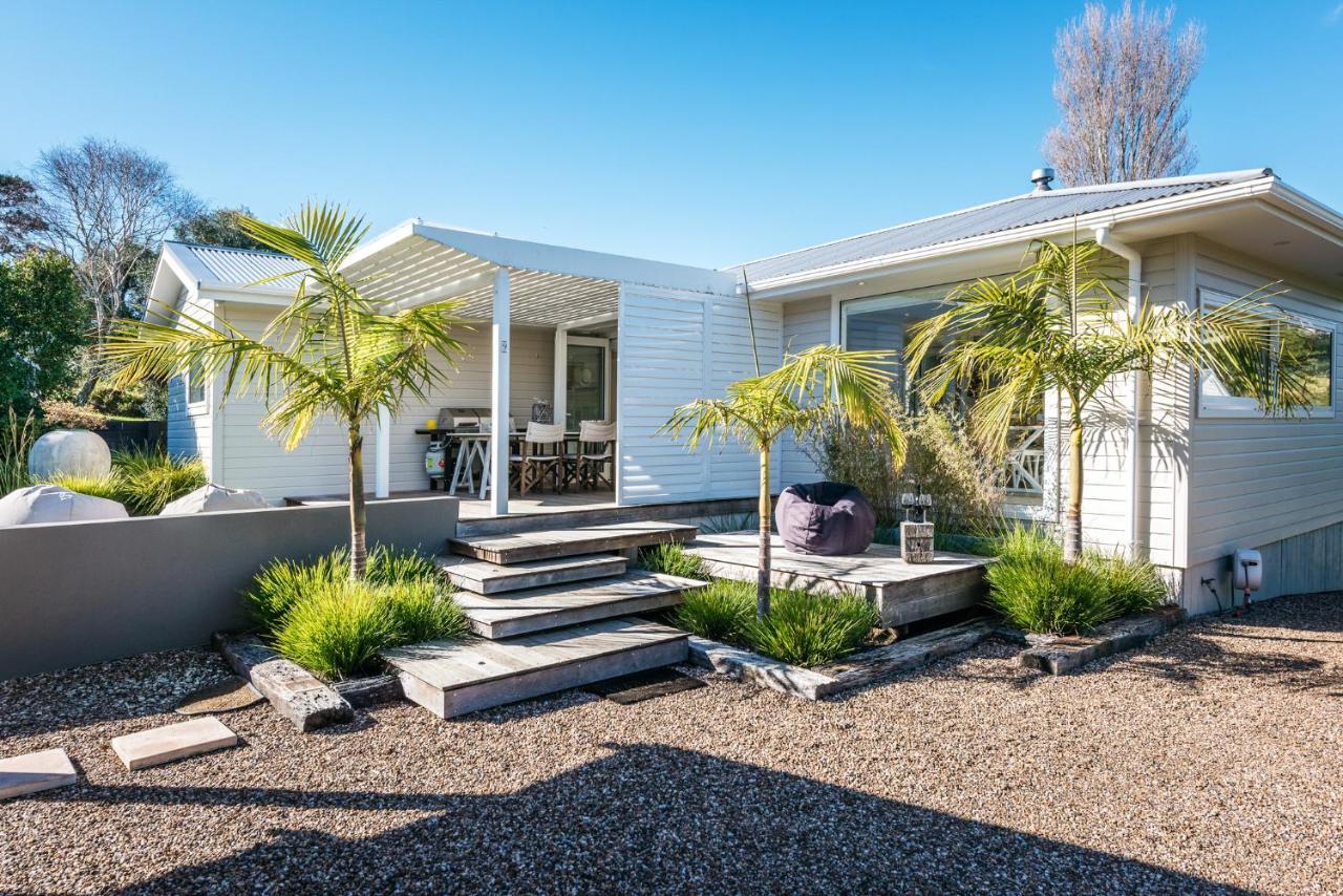Moa Magic - Oneroa Holiday Home Luaran gambar